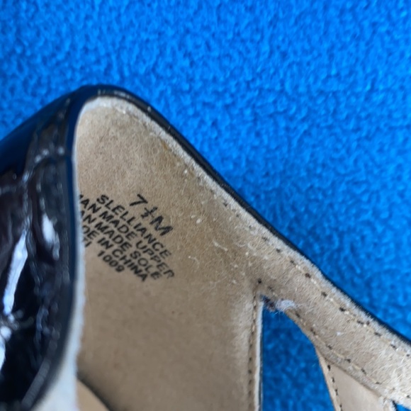 Sam & Libby Heels Black Patent Leather Heels Size 7 ½ M - Picture 4 of 5